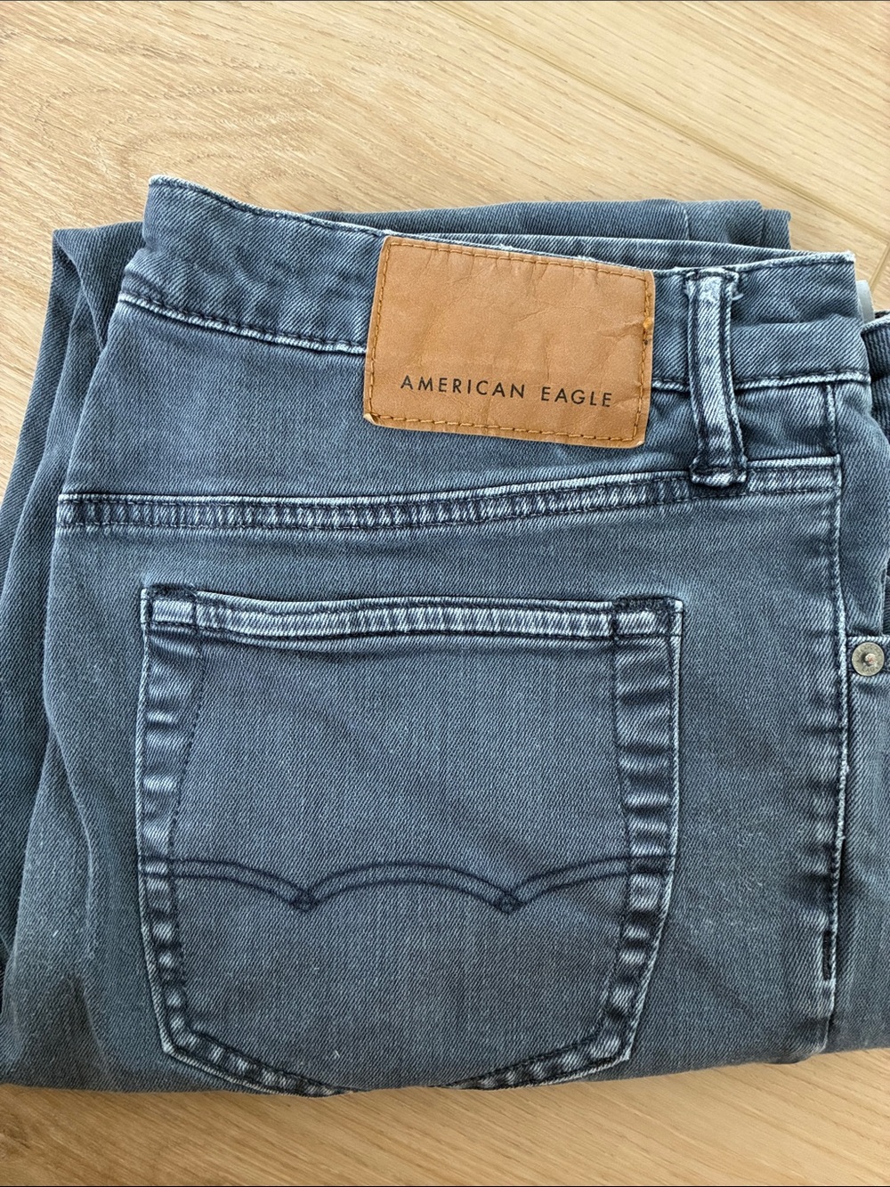 American Eagle Outfitters Women's Gray Skinny Jeans with Leather Patch